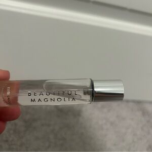 Estee Lauder Beautiful Magnolia